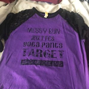 Purple shirt with lace sleeves 3/4 sleeve